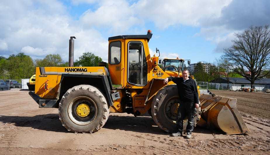 Bagger bei Entwässerungsarbeiten (Regen- und Schmutzwasser) für Bauprojekte im Landkreis Celle – SWM Erdbau